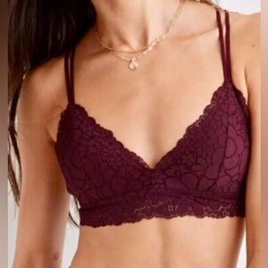 Victoria’s Secret Plum Lace Bralette – Size SDD (Small DD)